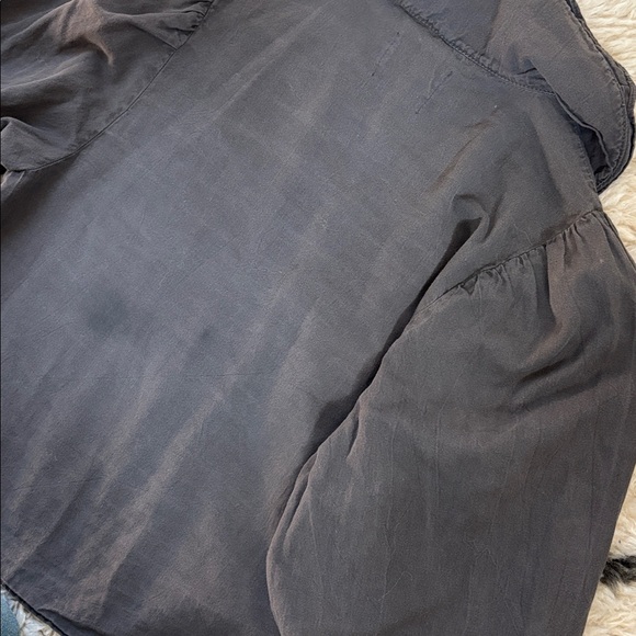 Rudy Jude Pony Blouse in Ink - Picture 9 of 17